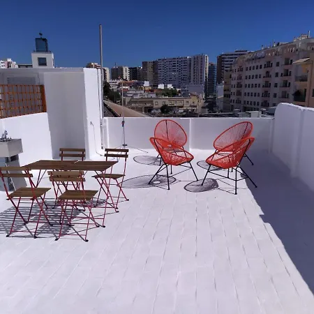 Проживание в семье Urban Фару